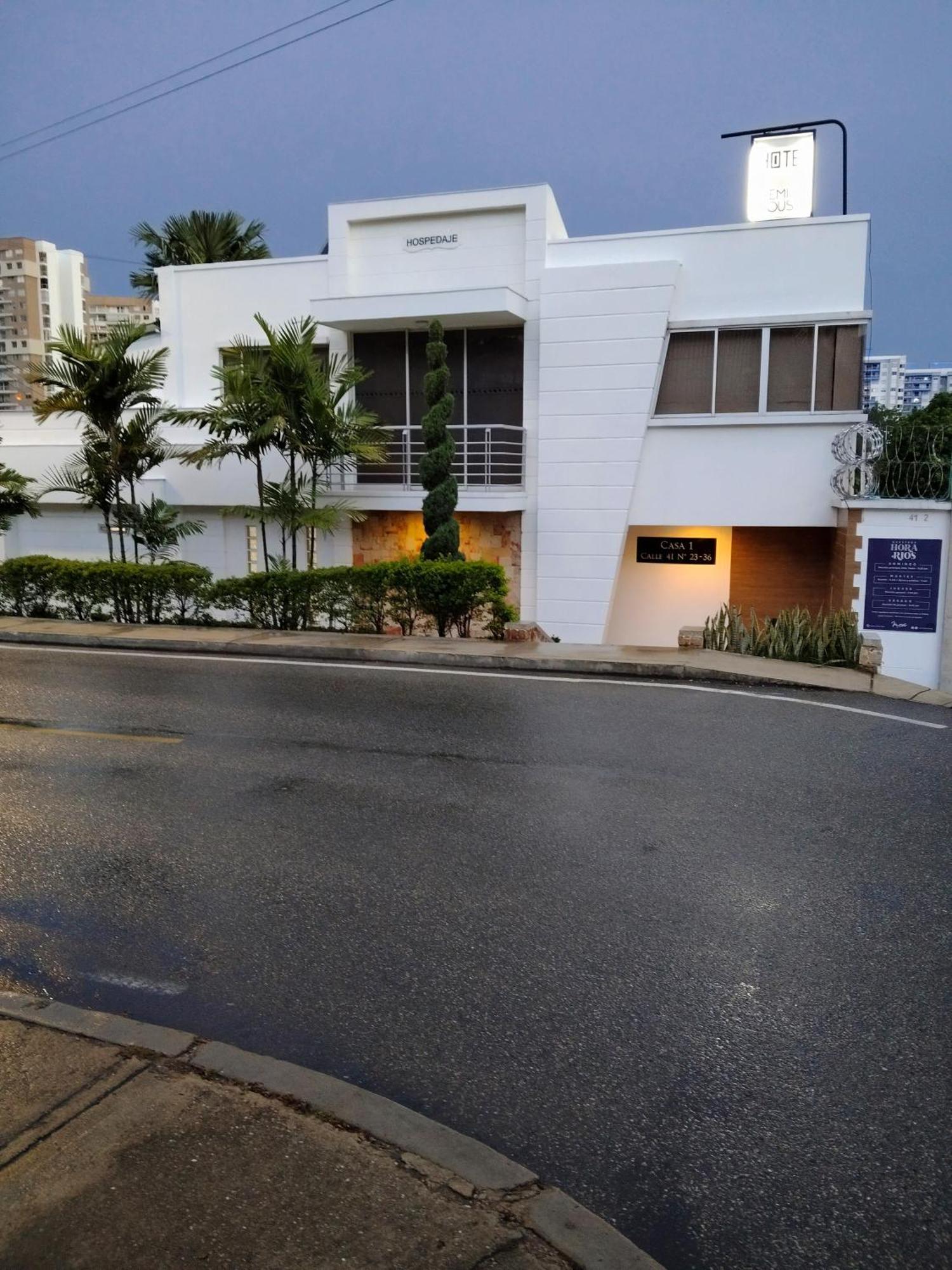 Hotel Premium House フロリダブランカ エクステリア 写真